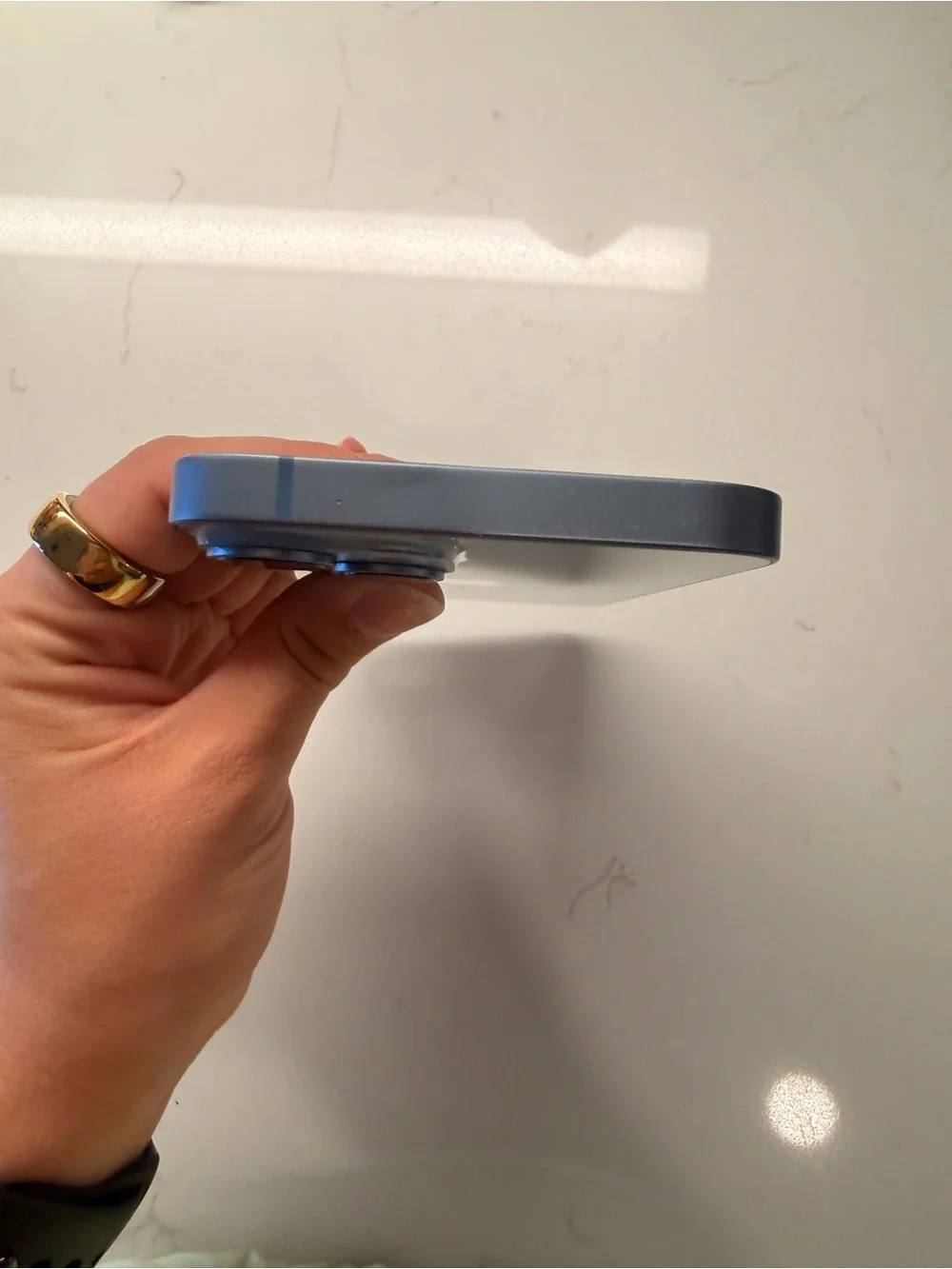 Apple blue color